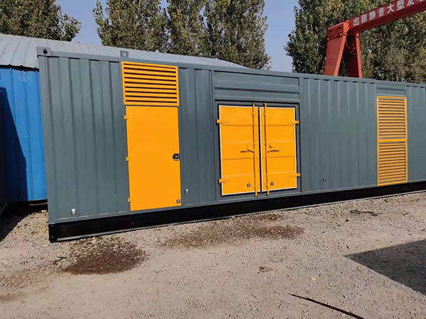 滨州300kw 柴油发电机组用多大的空气开关？