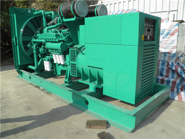 滨州发电车出租-柴油发电机散热器怎样散热