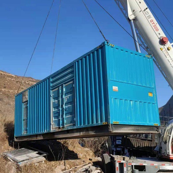 滨州发电机的发电效率受多种因素影响，主要包括以下几个方面：