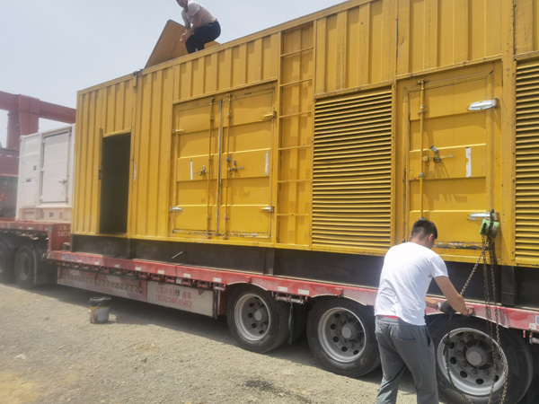 滨州发电机出租100KW发电机需要什么规格的电缆线？