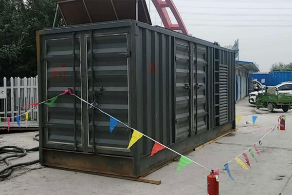 滨州发电机租赁空气滤清器多久更换一次？