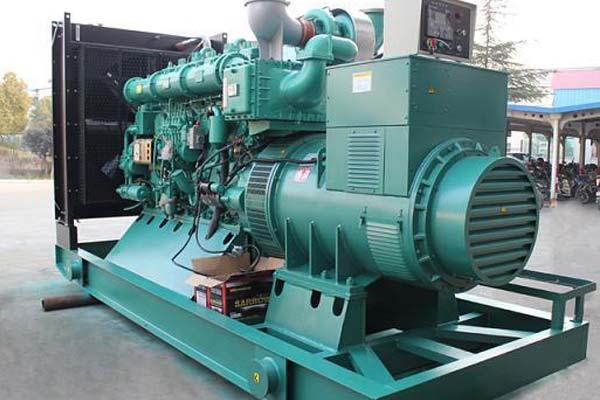 滨州工厂发电机应急发电中如何优化燃油储备管理？