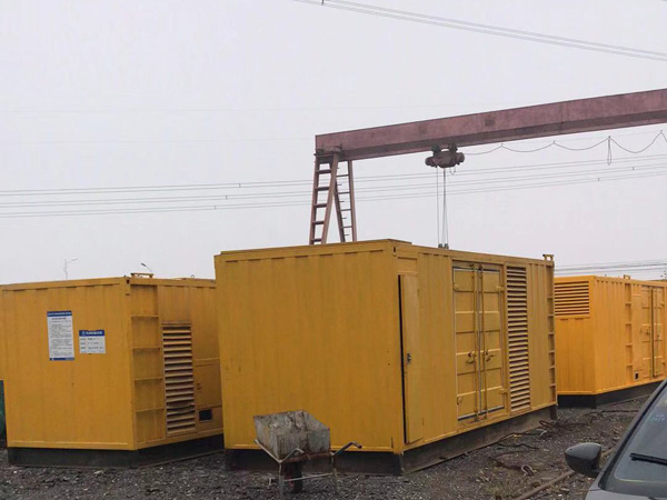 滨州100kw柴油发电机组每小时油耗？