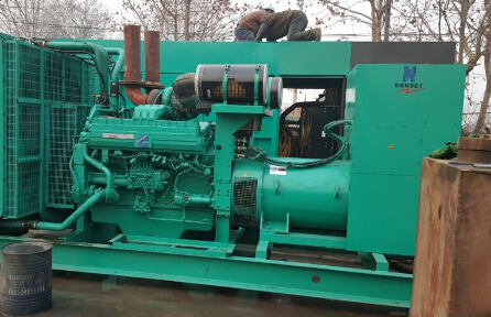 滨州发电机组如何判断水冷式机油散热器内部是否需要清洗？